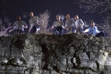 La banda di evasi della serie Prison Break nell'episodio 'L'ultimo miglio': Wentworth Miller, Dominic Purcell, Amaury Nolasco, Peter Stormare, Rockmond Dunbar e Robert Knepper