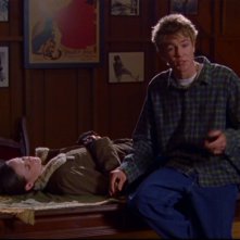 Chad Michael Murray Insieme A Alexis Bledel Mentre Provano Una Scena Di Rome E Giulietta Nell Episodio Rischi D Amore Della Serie Una Mamma Per Amica 85644