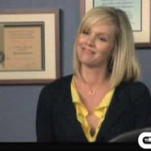 1x01 - We're not in Kansas anymore - 90210 - Promo 2