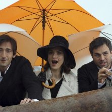 Adrien Brody, Rachel Weisz e Mark Ruffalo in una scena del film The Brothers Bloom