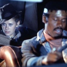 Eva Axen e Ron Mardenbro in una scena di Orfeo 9