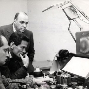 Pier Paolo Pasolini lavora a La rabbia