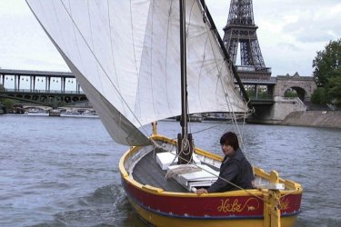 Agnès Varda in una scena del documentario Les Plages d'Agnès