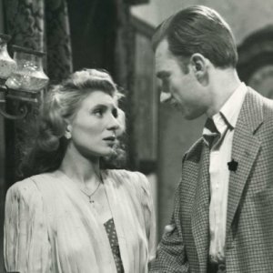 Una scena del film Vida en Sombras