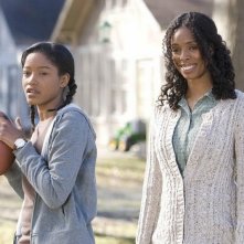 Keke Palmer e Tasha Smith in una scena del film The Longshots
