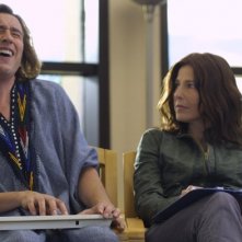 Steve Coogan e Catherine Keener in una scena del film Hamlet 2