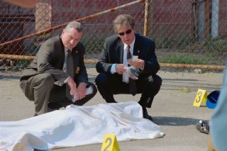 Robert De Niro e Al Pacino in una scena del film Sfida senza regole - Righteous Kill