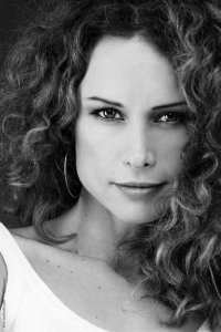 Locandina di Beatrice Luzzi