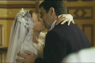 Un secret - Trailer francese (sottotitolato in inglese)