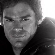 Michael C. Hall nel ruolo di Dexter Morgan nell'episodio 'The Dark Defender' della serie tv Dexter