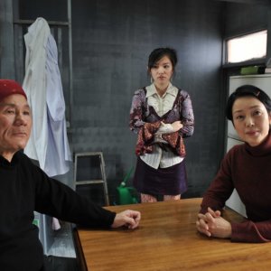 Kanako Higuchi e Takeshi Kitano in una scena di Achilles and the Tortoise