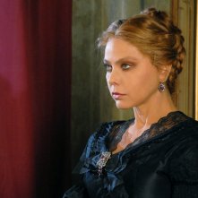 Ornella Muti è Barbara Forleis nella miniserie Il sangue e la rosa