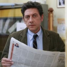 Sergio Castellitto è 'O Professore nella miniserie diretta da Maurizio Zaccaro.