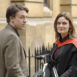 Una scena dell'episodio Yanks in the U.K. di Bones