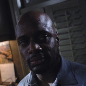 Charles Malik Whitfield nell'episodio 'Are You There, God? It's Me... Dean Winchester' della serie televisiva Supernatural