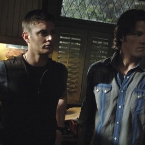 Jensen Ackles e Jared Padalecki nell'episodio  'Are You There, God? It's Me... Dean Winchester' della serie Supernatural