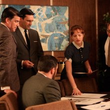 Una Scena Dell Episodio For Those Who Think Young Di Mad Men 87200