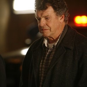 John Noble in un'immagine dell'episodio The Ghost Network di Fringe