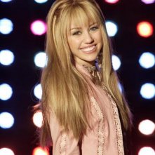 Miley Cyrus Interpreta Hannah Montana Nella Serie Omonima 87744