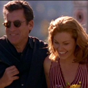 Paul Michael Glaser in una sequenza del film Ladies Night