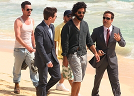 L'Entourage al gran completo nell'episodio 5x01 Fantasy Island