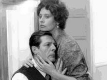 Marcello Mastroianni e Sophia Loren in una sequenza del film Una giornata particolare
