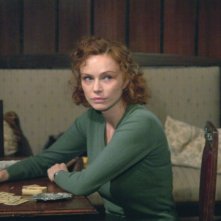 Francesca Neri in una sequenza del film Il papà di Giovanna, diretto da Pupi Avati