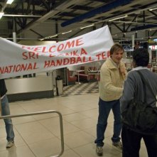 Un'immagine del film Machan di Uberto Pasolini