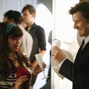 America Ferrera e Eric Mabius in un momento dell'episodio 'Filing for the Enemy' della serie Ugly Betty