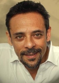 Locandina di Alexander Siddig