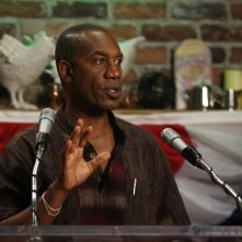 Joe Morton nell'episodio 'Here come the suns' della serie Eureka
