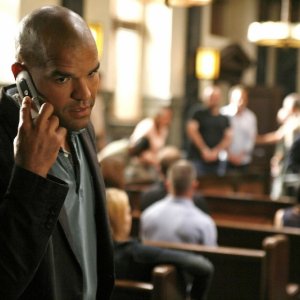 Amaury Nolasco nell'episodio 'Blow Out' della quarta stagione di Prison Break