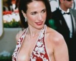 Andie MacDowell in cerca di vendetta