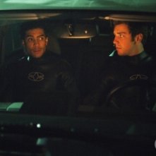 Bret Harrison e Rick Gonzalez nell'episodio Colpi di fulmine della serie Reaper