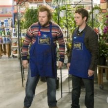 Bret Harrison e Tyler Labine nell'episodio Ribellione della serie Reaper