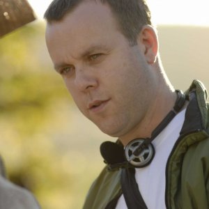 Il regista Saul Dibb sul set del film La duchessa