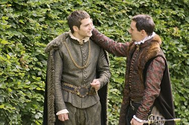 Jonathan Rhys Meyers and Henry Cavill in a scene from the second season of The Tudors - Scandals at Court
