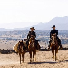 Viggo Mortensen e Ed Harris sono i pistoleri protagonisti del western Appaloosa