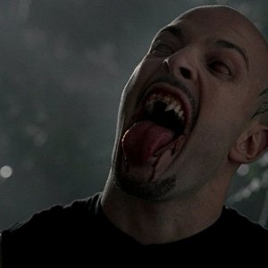 Un'immagine di un vampiro tratta dall'episodio The First Taste della serie True Blood