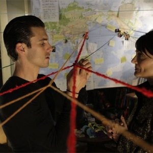 Cristine Rose e Milo Ventimiglia in una scena dell'episodio The Butterfly Effect di Heroes