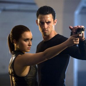 Hayden Panettiere e Milo Ventimiglia in una scena dell'episodio The Second Coming di Heroes