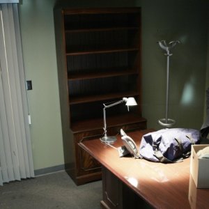 Hugh Laurie e Robert Sean Leonard in una scena dell'episodio Dying Changes Everything di House MD