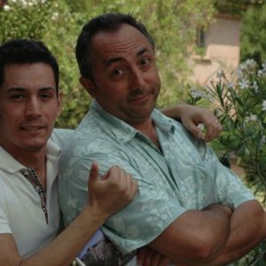 Il regista Matteo Tondini e il produttore Valentino Peduli sul set del corto Il mio ultimo giorno di guerra