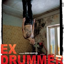 La locandina italiana di Ex Drummer