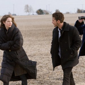 Michelle Monaghan, Shia LaBeouf e il regista D.J. Caruso sul set del film Eagle Eye