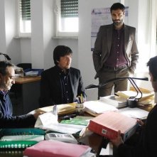 Ricky Memphis insieme a Daniele Pecci in una scena della fiction Crimini bianchi, in onda su Canale 5