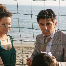 Aylin Prandi e Vincenzo Salemme in un'immagine tratta dal film No Problem