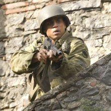 Michael Ealy in una scena del film Miracolo a Sant'Anna
