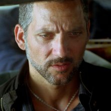 Un primo piano di Beppe Fiorello, tra i protagonisti del film I galantuomini