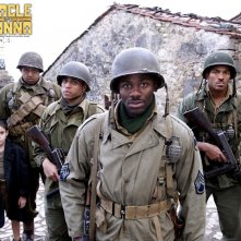 Un wallpaper del film Miracle at St. Anna con Matteo Sciabordi, Omar Benson Miller, Michael Ealy, Derek Luke e Laz Alonso